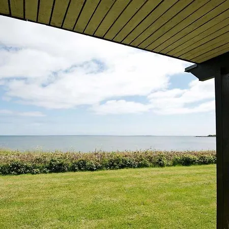 Sleeps 6 Pool Wifi Hébergement de vacances *